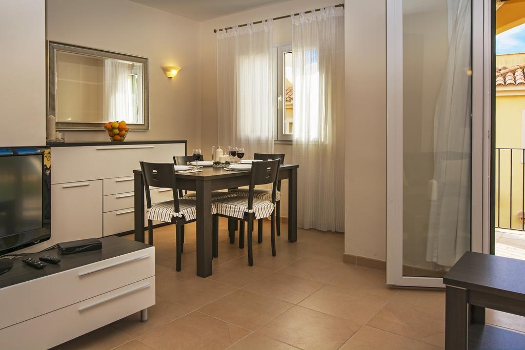 סה רפיטה Residence Club El Paraiso מראה חיצוני תמונה